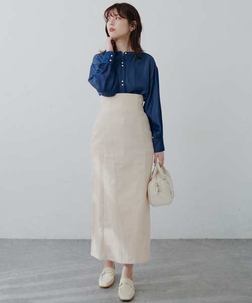 natural couture(ナチュラルクチュール)の「【2サイズ展開】美シルエットなハイウエストタイトスカート(スカート・レディース・ブラック/オフホワイト/インディゴブルー/グリーン/ブルー系・SMALL/MEDIUM)」の17枚目の写真