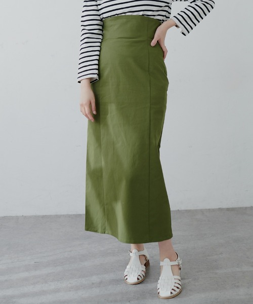 natural couture(ナチュラルクチュール)の「【2サイズ展開】美シルエットなハイウエストタイトスカート(スカート・レディース・ブラック/オフホワイト/インディゴブルー/グリーン/ブルー系・SMALL/MEDIUM)」の8枚目の写真