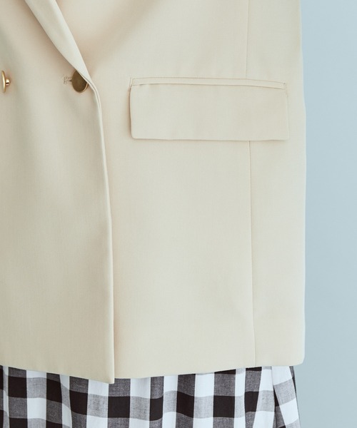 VIS（ビス）の「ゴールド釦ピークドラペルダブルジャケット（テーラードジャケット・レディース・ベージュ/ネイビー/ベージュ系その他・FREE）」の19枚目の写真