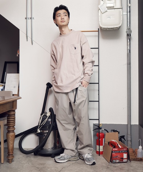 U.S. POLO ASSN.(ユーエスポロアッスン)の「U.S. POLO ASSN. / ユーエスポロアッスン 別注 コラボ オーバーサイズ ロンT(Tシャツ/カットソー・メンズ・ダークグリーン/ライトベージュ/ネイビー/ホワイト/ブラック/ブルー系その他2/ベージュ系その他2/ホワイト系その他2/ブラック系その他2/ベージュ系その他/ブルー系その他/ブラック系その他/ホワイト系その他/グリーン系その他/グリーン系その他2・LARGE/MEDIUM)」の21枚目の写真