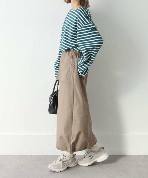 Chillfar（チルファー）の「ラベルボーダーロンT（Tシャツ/カットソー・レディース・ホワイト×レッド/ホワイト×グリーン/ホワイト×ブルー/ホワイト×ブラック/ブラック×ホワイト/ホワイト系/ブルー系/ブルー系1/ブラック系・FREE）」の22枚目の写真