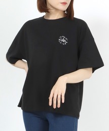 CONVERSE（コンバース）の「CONVERSE(コンバース)ブランドロゴワンポイント刺繍Tシャツ（Tシャツ/カットソー）」