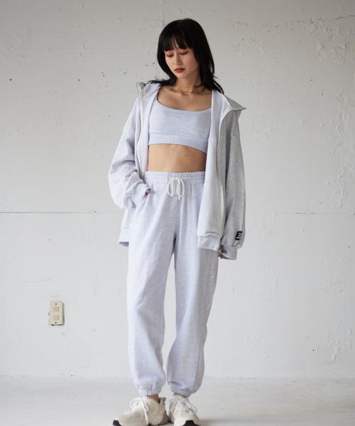 FIG&VIPER（フィグアンドバイパー）の「LOGOボリュームZIP