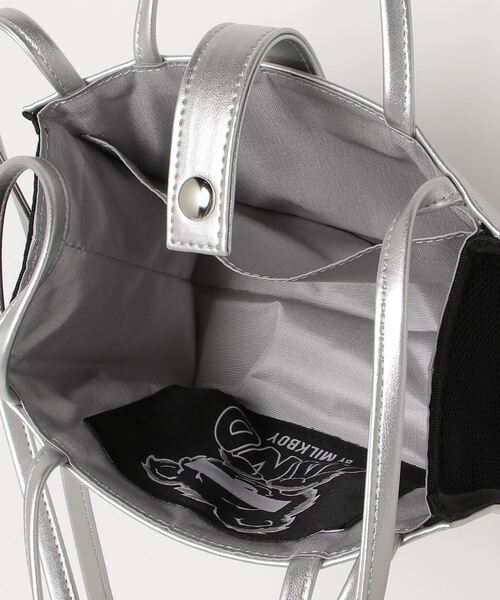 LAND by MILKBOY（ランドバイミルクボーイ）の「Faux leather ミニバッグ（ショルダーバッグ・メンズ・B/A・FREE）」の13枚目の写真