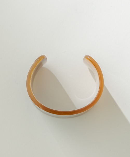 mystic（ミスティック）の「[eau un bijou] marble bangle（バングル/リストバンド・レディース・ブラウン/ベージュ・ONE SIZE）」の7枚目の写真