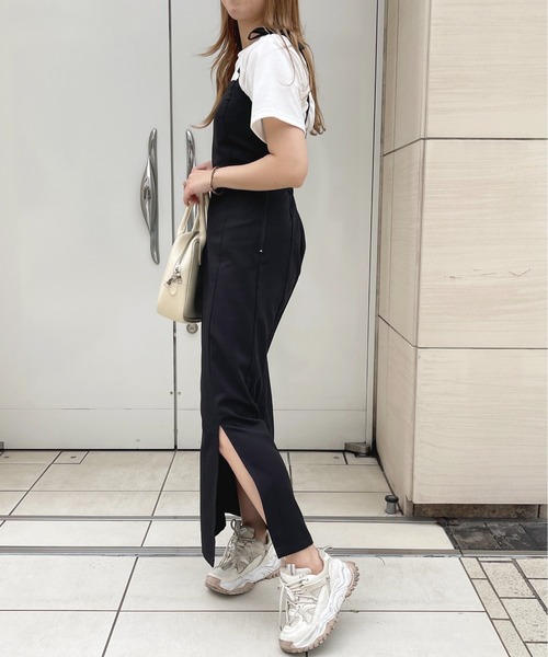 apres jour(アプレジュール)の「スリットキャミワンピース【ZOZOTOWN限定アイテム】(ワンピース・レディース・ライトブルー/ダークブルー/ブラック/アイボリー・X-LARGE/MEDIUM/SMALL)」の18枚目の写真