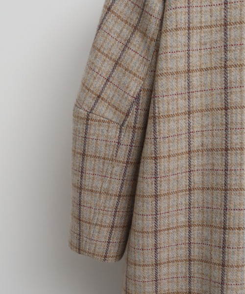 chambre de charme（シャンブルドゥシャーム）の「cdc リサイクルウール 先染め ゆるりコート（ステンカラーコート・レディース・クリーム/ネイビー・FREE）」の17枚目の写真