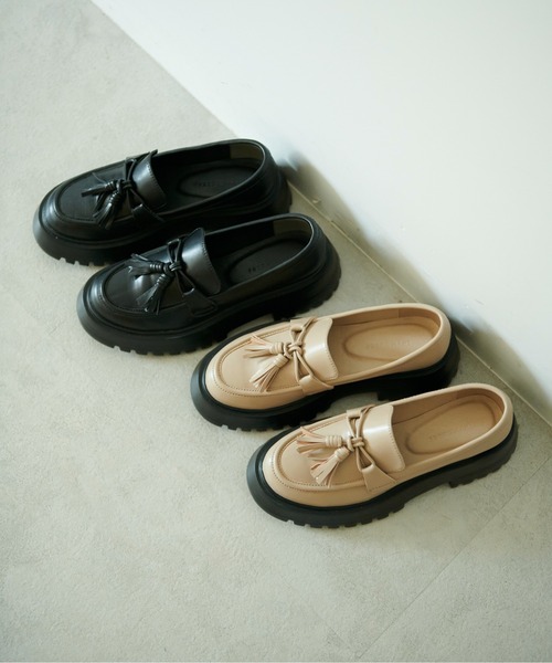 FREE'S MART（フリーズマート）の「◆タッセルローファー（ローファー・レディース・ブラック/ベージュ・SMALL/MEDIUM）」の7枚目の写真