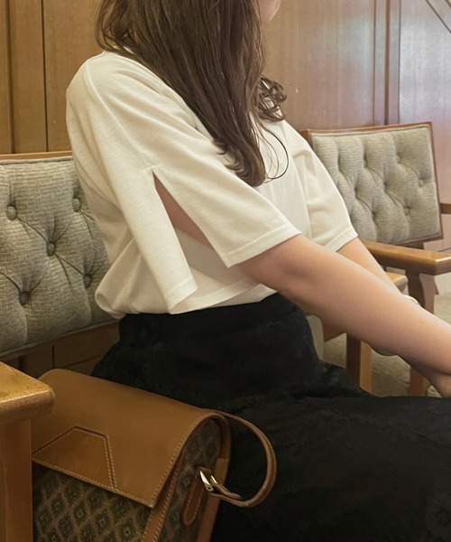 Ambre Ciel(アンブルシエル)の「ソデスリットTEE/【WEB/EC限定商品】(Tシャツ/カットソー・レディース・ホワイト/ブラック・FREE)」の1枚目の写真