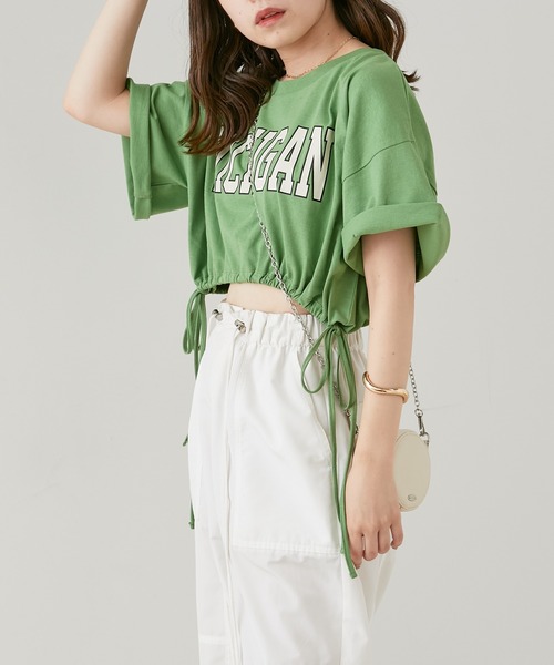 Chico(チコ)の「カレッジロゴクロップドサイドリボンTシャツ(Tシャツ/カットソー・レディース・ホワイト/ブラック/ベージュ/グリーン・FREE)」の21枚目の写真