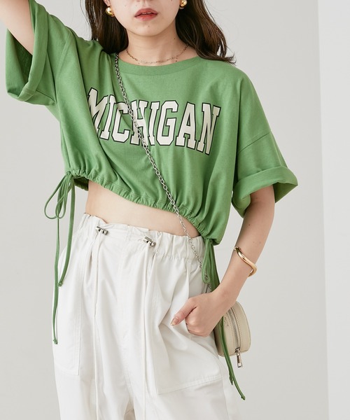 Chico(チコ)の「カレッジロゴクロップドサイドリボンTシャツ(Tシャツ/カットソー・レディース・ホワイト/ブラック/ベージュ/グリーン・FREE)」の20枚目の写真