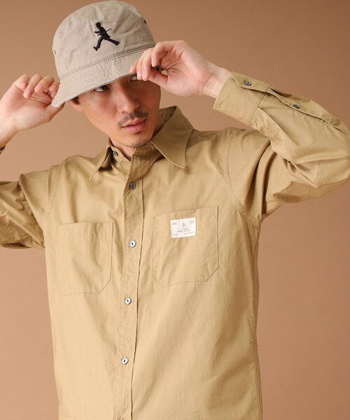 40ｃｔ＆525（フォーティーカラッツアンドゴーニーゴ）の「◆【Sサイズ～】カラーワークシャツ（シャツ/ブラウス・メンズ・ブラック/ワインレッド/ベージュ・02/03/01/04）」の22枚目の写真