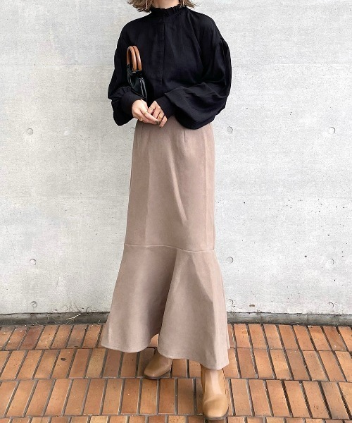 INTER FACTORY(インターファクトリー)の「kally - フリルカラーボリュームブラウス made in INTER FACTORY(シャツ/ブラウス・レディース・カーキ/ブラック/ブラウン/ベージュ・FREE)」の19枚目の写真