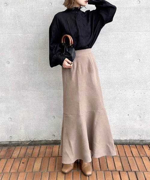 INTER FACTORY(インターファクトリー)の「kally - フリルカラーボリュームブラウス made in INTER FACTORY(シャツ/ブラウス・レディース・カーキ/ブラック/ブラウン/ベージュ・FREE)」の20枚目の写真