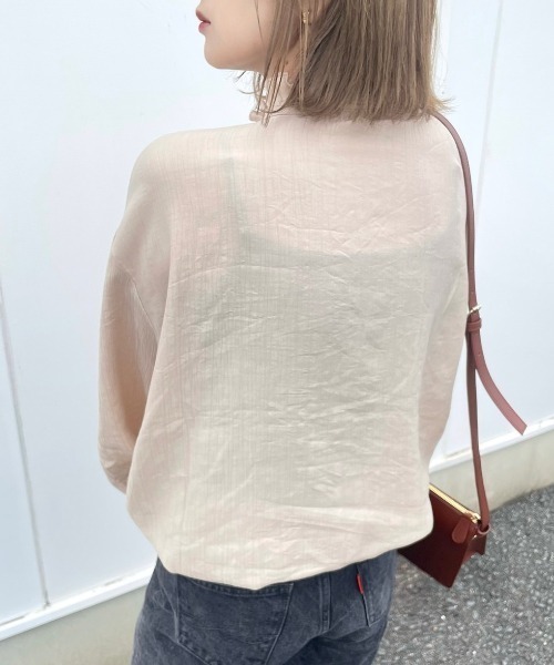 INTER FACTORY(インターファクトリー)の「kally - フリルカラーボリュームブラウス made in INTER FACTORY(シャツ/ブラウス・レディース・カーキ/ブラック/ブラウン/ベージュ・FREE)」の9枚目の写真