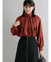 Te chichi CLASSIC（テチチクラシック）の「バックサテンジョーゼットボリュームブラウス（シャツ/ブラウス）」