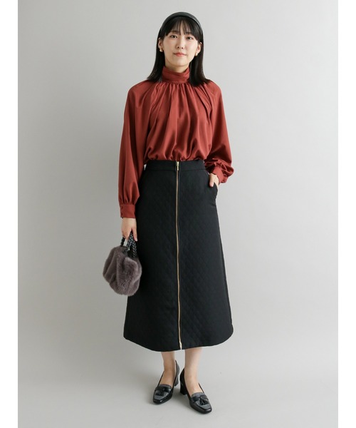 Te chichi CLASSIC(テチチクラシック)の「バックサテンジョーゼットボリュームブラウス(シャツ/ブラウス・レディース・ブラウン/オフホワイト/ブルー・フリ-)」の13枚目の写真