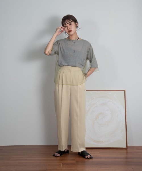 Amiur(エミレ)の「color slacks straight pants(スラックス・レディース・ピンク/イエロー/アイボリー・FREE)」の3枚目の写真