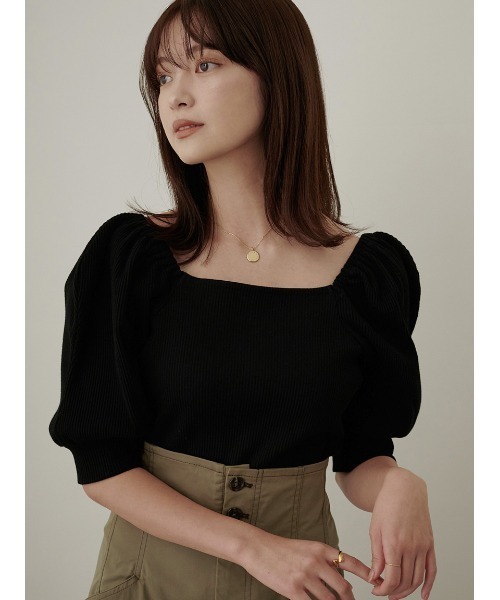 Stylevoice for xxx（スタイルヴォイスフォー）の「スクエアネックパフスリーブカットソー（Tシャツ/カットソー・レディース・オフホワイト/ブラック/ブラウン系その他・FREE）」の19枚目の写真