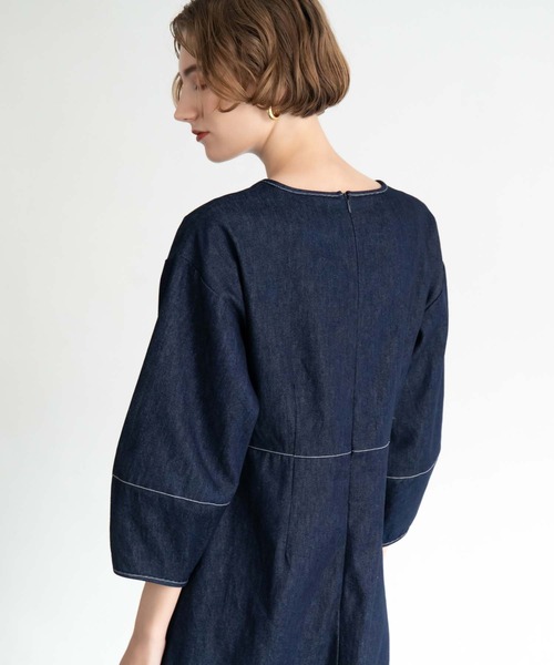 CEDNIE(セドニー)の「配色ステッチデニムワンピース(ワンピース・レディース・インディゴブルー・S/M)」の5枚目の写真