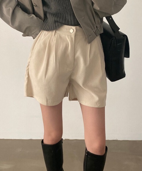 【d.i.a.】 コーデュロイ サイド編み上げ ショーパン セール】コーデュロイルーズショートパンツ（その他パンツ