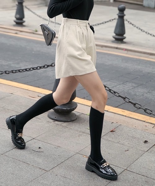 Vipoa（ヴィポア）の「コーデュロイルーズショートパンツ（その他パンツ・レディース・ブラウン/グリーン/アイボリー/ブラック・MEDIUM/LARGE）」の13枚目の写真