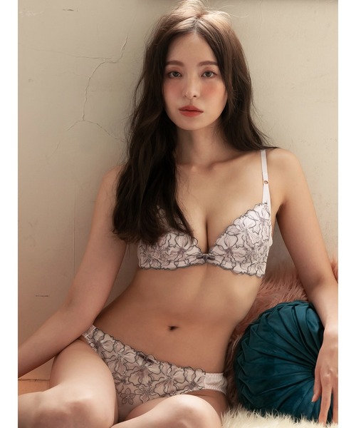 Absorle(アブソール)の「ミスティーガーデン ブラ&ショーツセット(ブラ&ショーツ)」|ピンク
