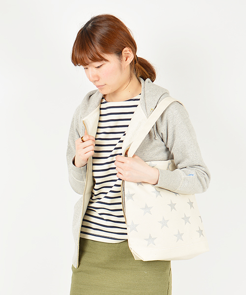 ORCIVAL（オーシバル）の「ORCIVAL（オーシバル）:ジップ パーカー（パーカー・レディース・ホワイト/ライトグレー・ONE SIZE）」の2枚目の写真