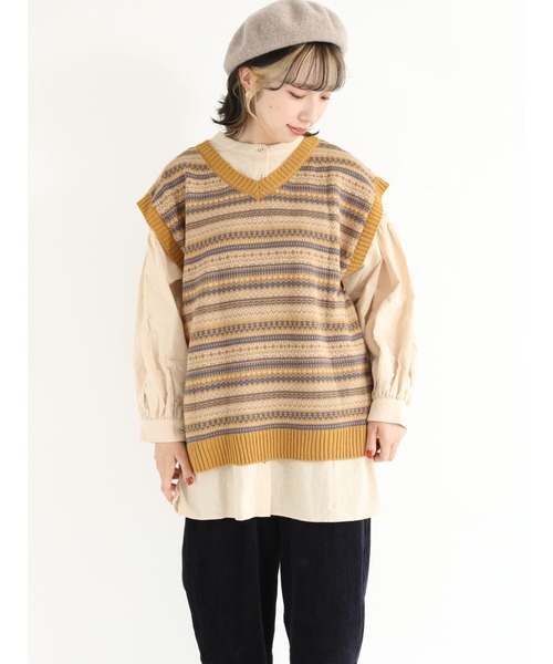 Samansa Mos2（サマンサ モスモス）の「ジャカードニットベスト（ベスト・レディース・ブラック/グレー/グリーン/マスタード・ﾌﾘ-）」の4枚目の写真