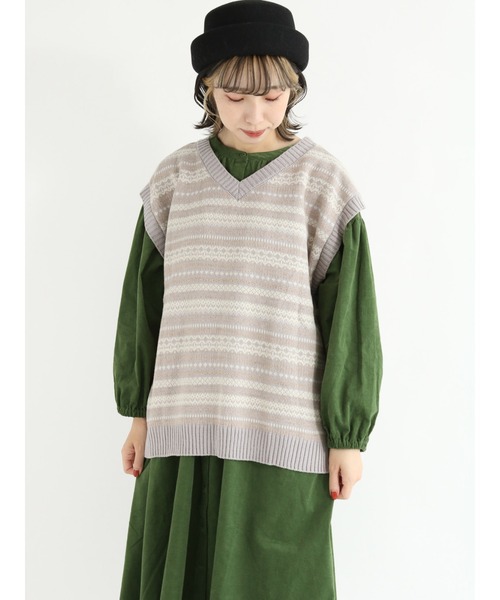 Samansa Mos2（サマンサ モスモス）の「ジャカードニットベスト（ベスト・レディース・ブラック/グレー/グリーン/マスタード・ﾌﾘ-）」の5枚目の写真