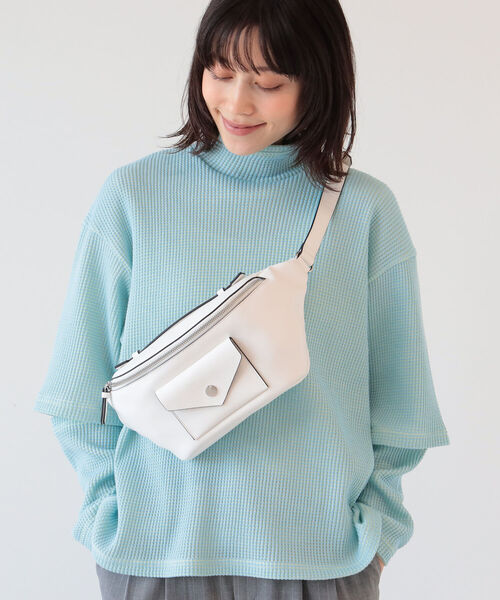 Ray BEAMS(レイビームス)の「Ray BEAMS / ボディ バッグ(ボディバッグ/ウエストポーチ・レディース・ホワイト/ブラック・ONE SIZE)」の10枚目の写真