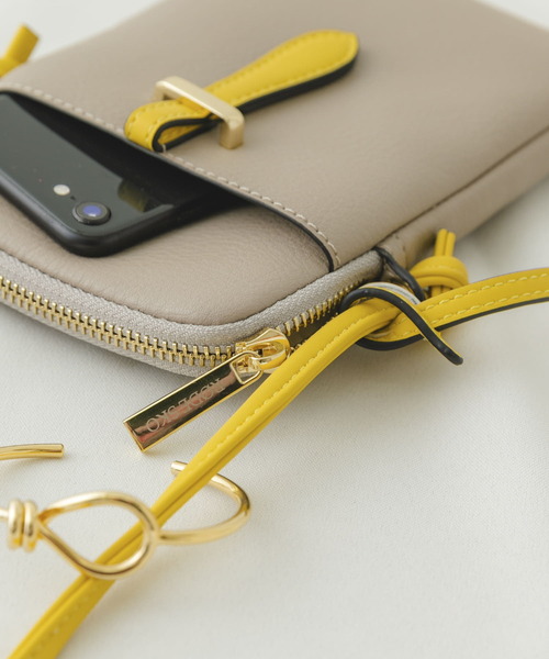 RODE SKO（ロデスコ）の「チャーム付マルチショルダーバッグ（ショルダーバッグ・レディース・ライトグレー/パープル系その他/アイボリー/シルバー/ブラック系その他/ベージュ系その他・ONE）」の7枚目の写真