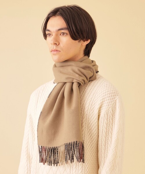 CB CRESTBRIDGE（シービークレストブリッジ）の「リバーシブルクレストブリッジチェックマフラー（マフラー・メンズ・ネイビー/ベージュ系その他/ライトグレー/ブラック・FREE）」の3枚目の写真