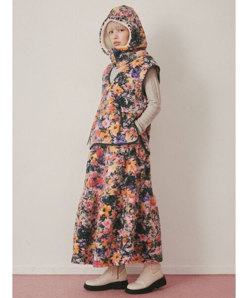 merry jenny（メリージェニー）の「fluffy floralボアフード（ニットキャップ/ビーニー・レディース・ブラック/ピンク・FREE）」の12枚目の写真