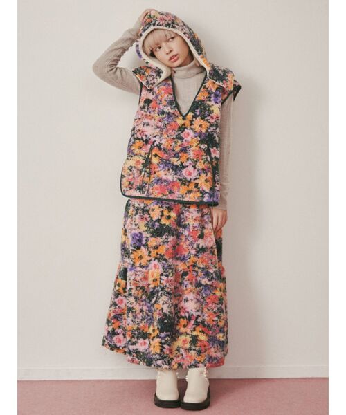 merry jenny（メリージェニー）の「fluffy floralボアフード（ニットキャップ/ビーニー・レディース・ブラック/ピンク・FREE）」の15枚目の写真