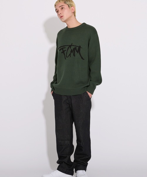 FCMM(エフシーエムエム)の「【日本限定アイテム】SKETCH LOGO KNIT SWEATER/スケッチロゴニットセーター(ニット/セーター・メンズ・ネイビー/ブラック/ダークグリーン/アイボリー・MEDIUM/LARGE)」の9枚目の写真