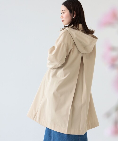 Ray BEAMS（レイビームス）の「Ray BEAMS / フード付き ステンカラー コート（ステンカラーコート・レディース・サックスブルー/ベージュ/ケリー・0/1）」の8枚目の写真