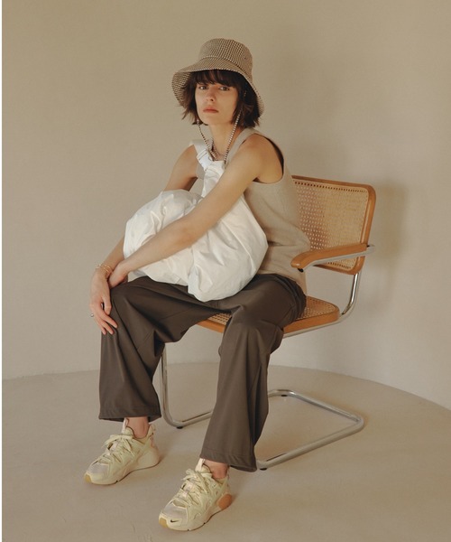 emmi（エミ）の「【emmi atelier】ミニマルバケットハット（ハット・レディース・カーキ/チェック/ブラック・FREE）」の4枚目の写真