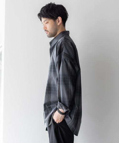 ATTACHMENT（アタッチメント）の「PE/SI オンブレチェック オーバーサイズド L/Sシャツ  /  PE/SI OMBRE CHECK OVERSIZED  L/S SHIRT（シャツ/ブラウス・メンズ・オフホワイト/グレー・1/2/3）」の4枚目の写真