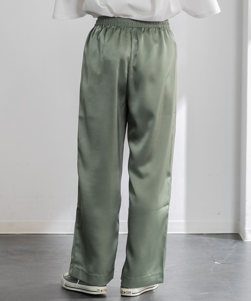 AMERICAN RAG CIE（アメリカンラグシー）の「サテンイージーパンツ（その他パンツ・レディース・ブラック/グリーン・FREE）」の5枚目の写真