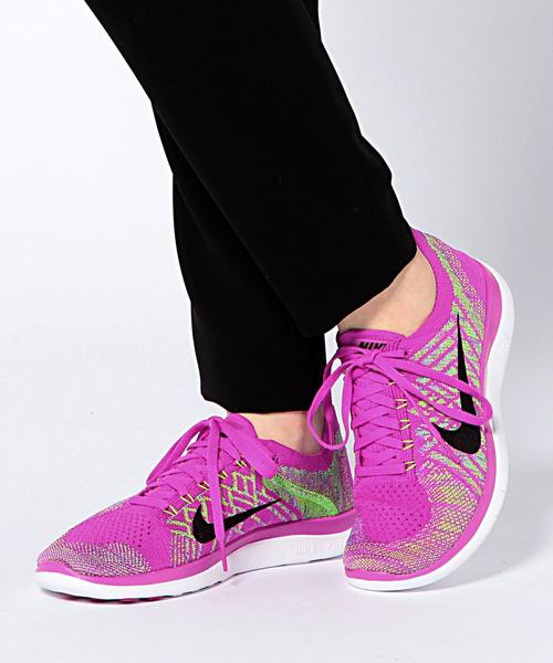 NIKE(ナイキ)の「NIKE(ナイキ) ウィメンズ フリー4.0 フライニット(スニーカー・レディース・ブラック/ピンク/パープル・25cm/24.5cm/23.5cm/23cm/24cm)」の10枚目の写真