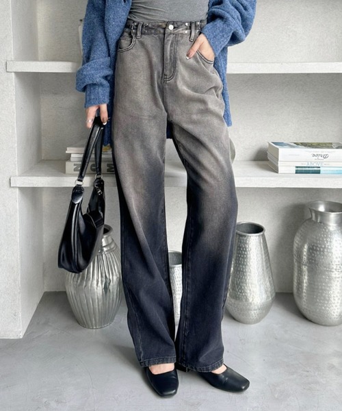 Miniministore(ミニミニストア)の「【お気に入り数16万人突破!】ウエスト ホックで華奢見え!ハイウエストワイドストレートデニムパンツ(デニムパンツ・レディース・インディゴブルー/ブラウン/ライトブルー/ブラック/ホワイト/ダークブルー/ピンク/ターコイズブルー/カラフル/カーキ/カモフラージュ/タン/イエロー/ダークインディゴブルー/ブルー系その他/ワンウォッシュ/ライトグレー/ライトブラック/ブラウン系その他/ブラック系その他・S/L/M/XL/XS)」の4枚目の写真