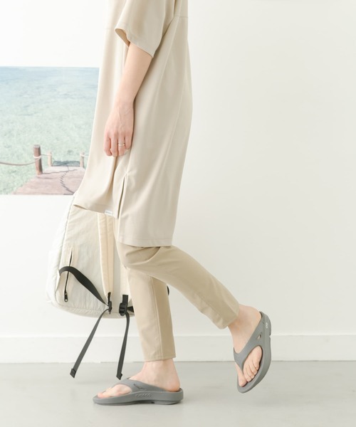 URBAN RESEARCH DOORS(アーバンリサーチドアーズ)の「add fabrics スリムイージーパンツ(その他パンツ・レディース・ベージュ/ブラック・SMALL/MEDIUM)」の8枚目の写真