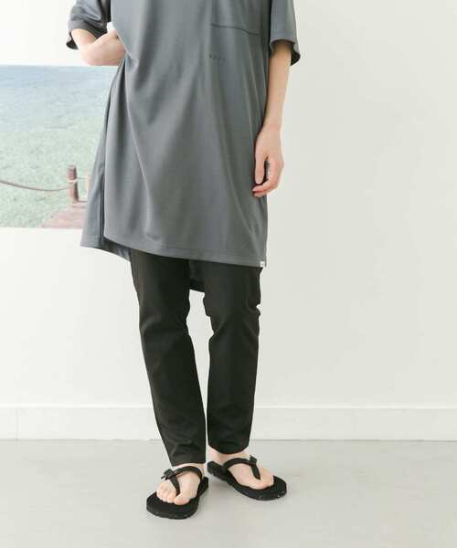 URBAN RESEARCH DOORS(アーバンリサーチドアーズ)の「add fabrics スリムイージーパンツ(その他パンツ・レディース・ベージュ/ブラック・SMALL/MEDIUM)」の18枚目の写真