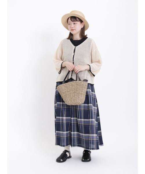 Samansa Mos2（サマンサ モスモス）の「配色スカラップカーディガン（カーディガン/ボレロ・レディース・ブラック/イエロー/モカ/キナリ・ﾌﾘ-）」の20枚目の写真