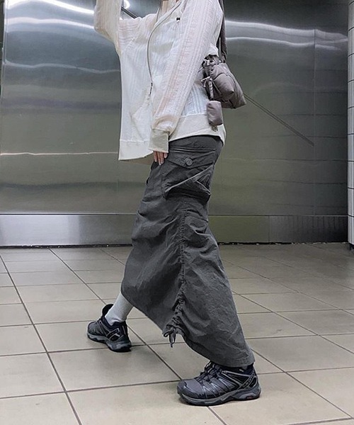 ROOPTOKYO（ループトウキョウ）の「▲Long cargo skirt/カーゴスカート（スカート・レディース・グレー/ブラック・S/M）」の3枚目の写真