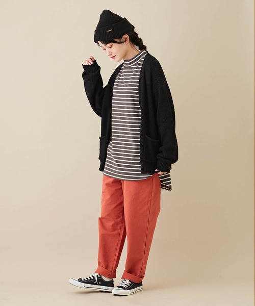 CUBE SUGAR（キューブシュガー）の「バルキーニットVネックカーディガン（カーディガン/ボレロ・レディース・ブラック/ブラック系その他/ナチュラル/パープル/マスタード・M）」の10枚目の写真