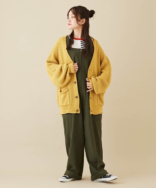 CUBE SUGAR（キューブシュガー）の「バルキーニットVネックカーディガン（カーディガン/ボレロ・レディース・ブラック/ブラック系その他/ナチュラル/パープル/マスタード・M）」の13枚目の写真