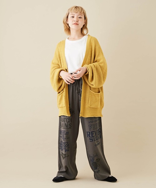 CUBE SUGAR（キューブシュガー）の「バルキーニットVネックカーディガン（カーディガン/ボレロ・レディース・ブラック/ブラック系その他/ナチュラル/パープル/マスタード・M）」の14枚目の写真