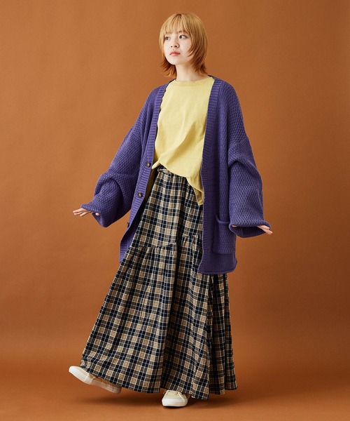 CUBE SUGAR（キューブシュガー）の「バルキーニットVネックカーディガン（カーディガン/ボレロ・レディース・ブラック/ブラック系その他/ナチュラル/パープル/マスタード・M）」の18枚目の写真